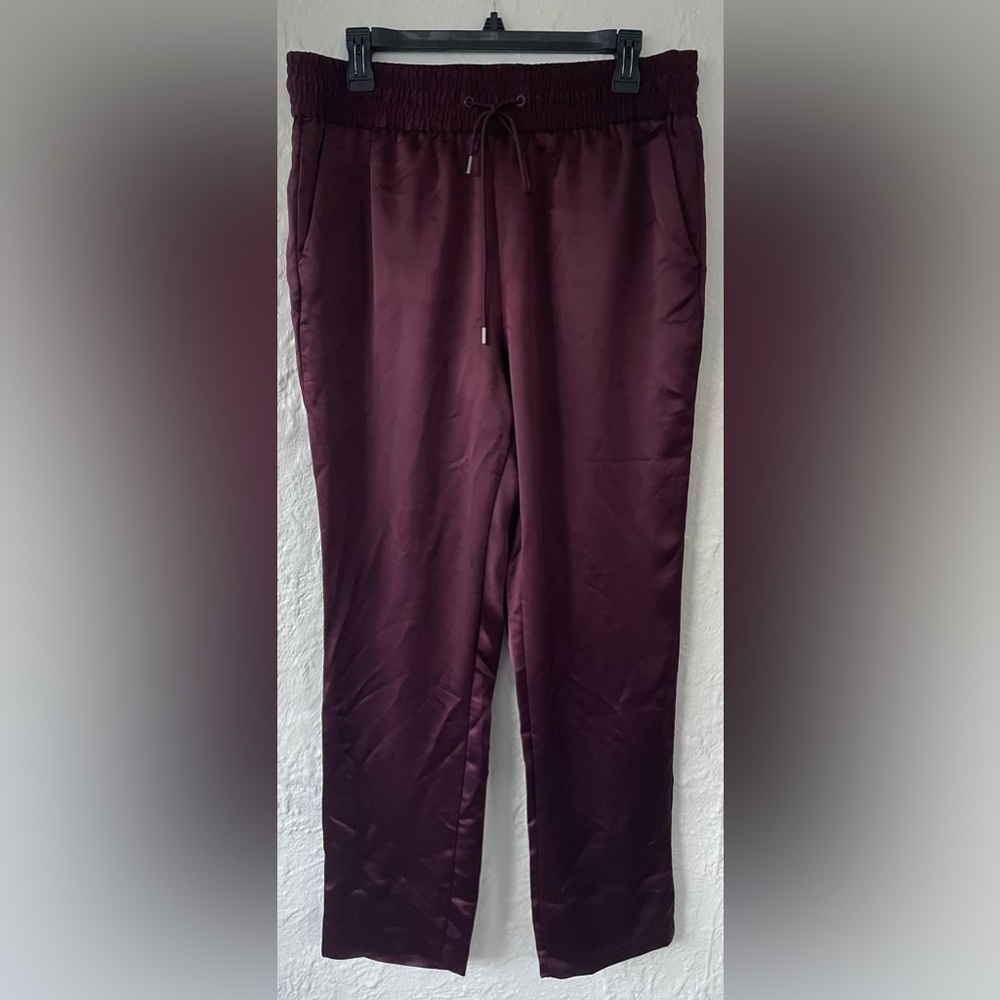 Autograph burgundy silly straight leg ankle pants, pockets, elastic waist; 14